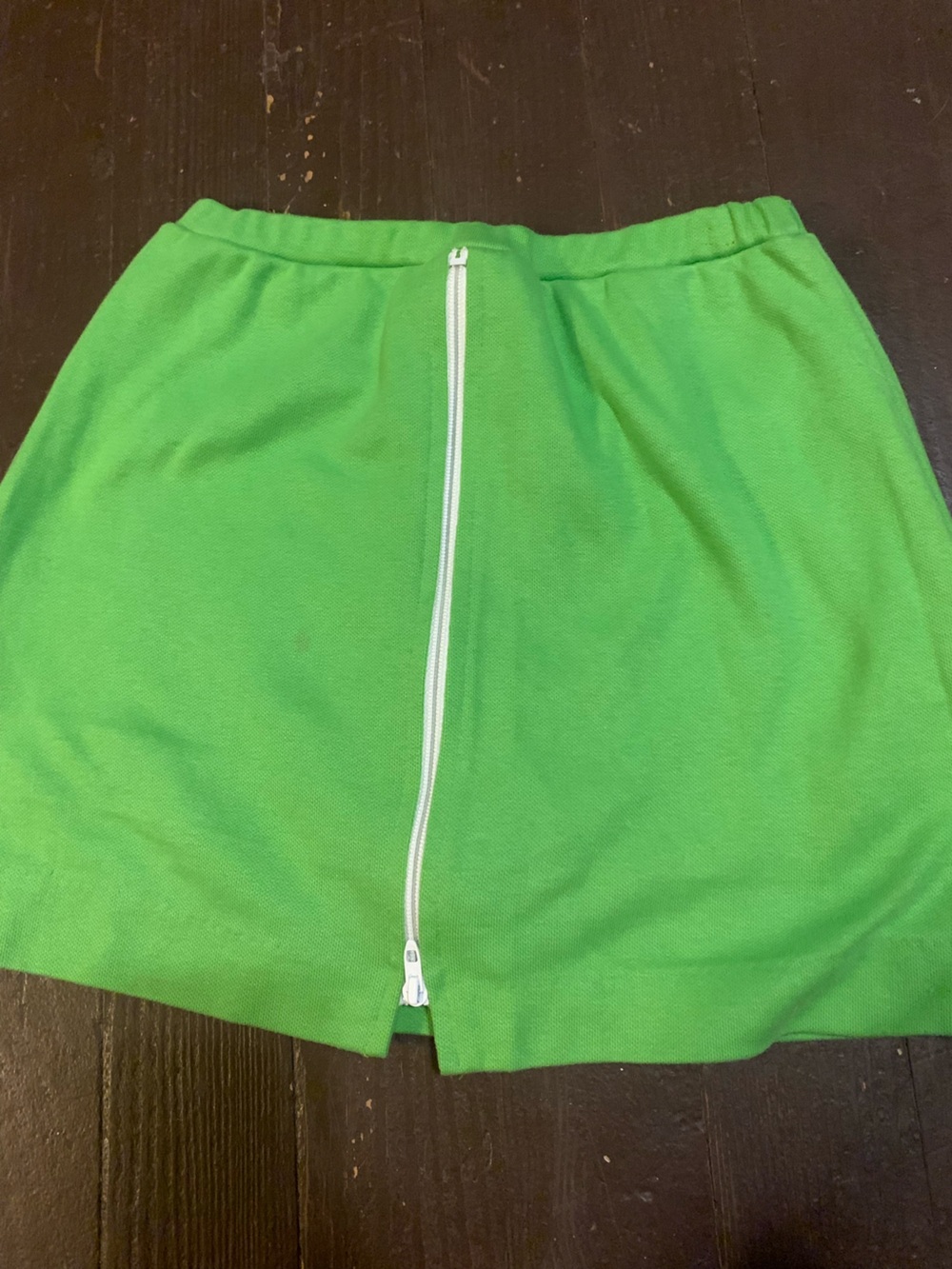 True Vintage 70s  Bright Green Zip-Up Skort with White Zipper